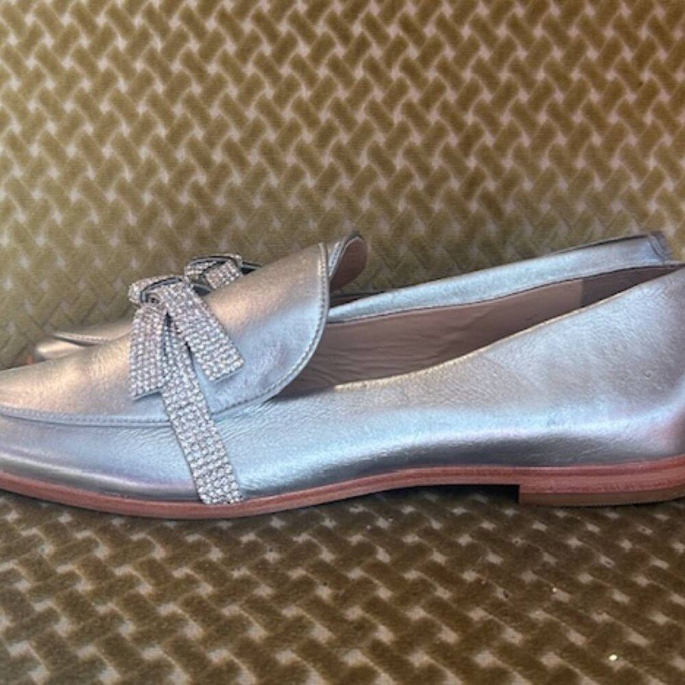 Anthropologie x Guilhermina Crystal Bow Metallic Silver Leather Loafers Flats 9 - Picture 6 of 16